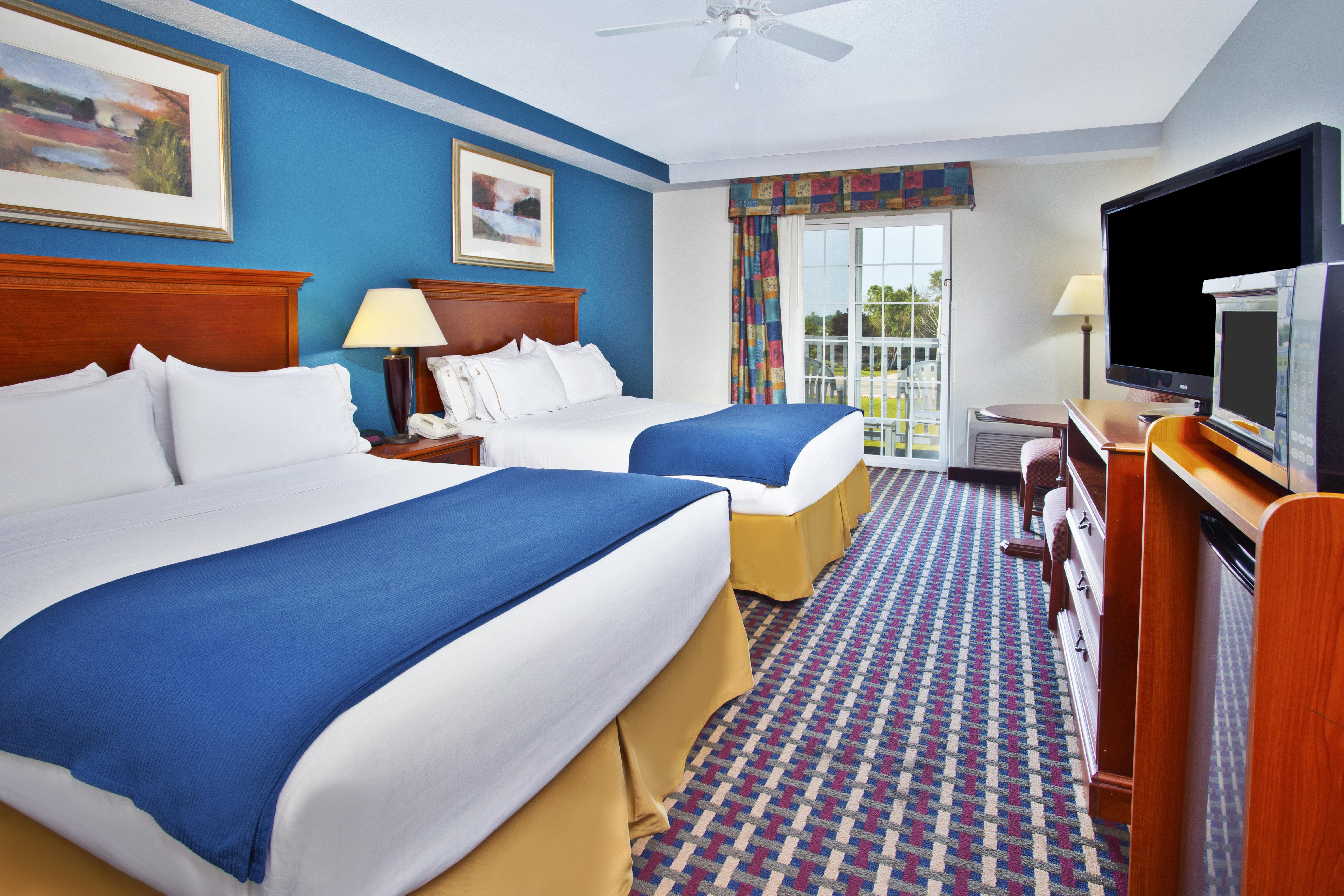 Holiday Inn Express Hotel & Suites Petoskey By Ihg Zewnętrze zdjęcie