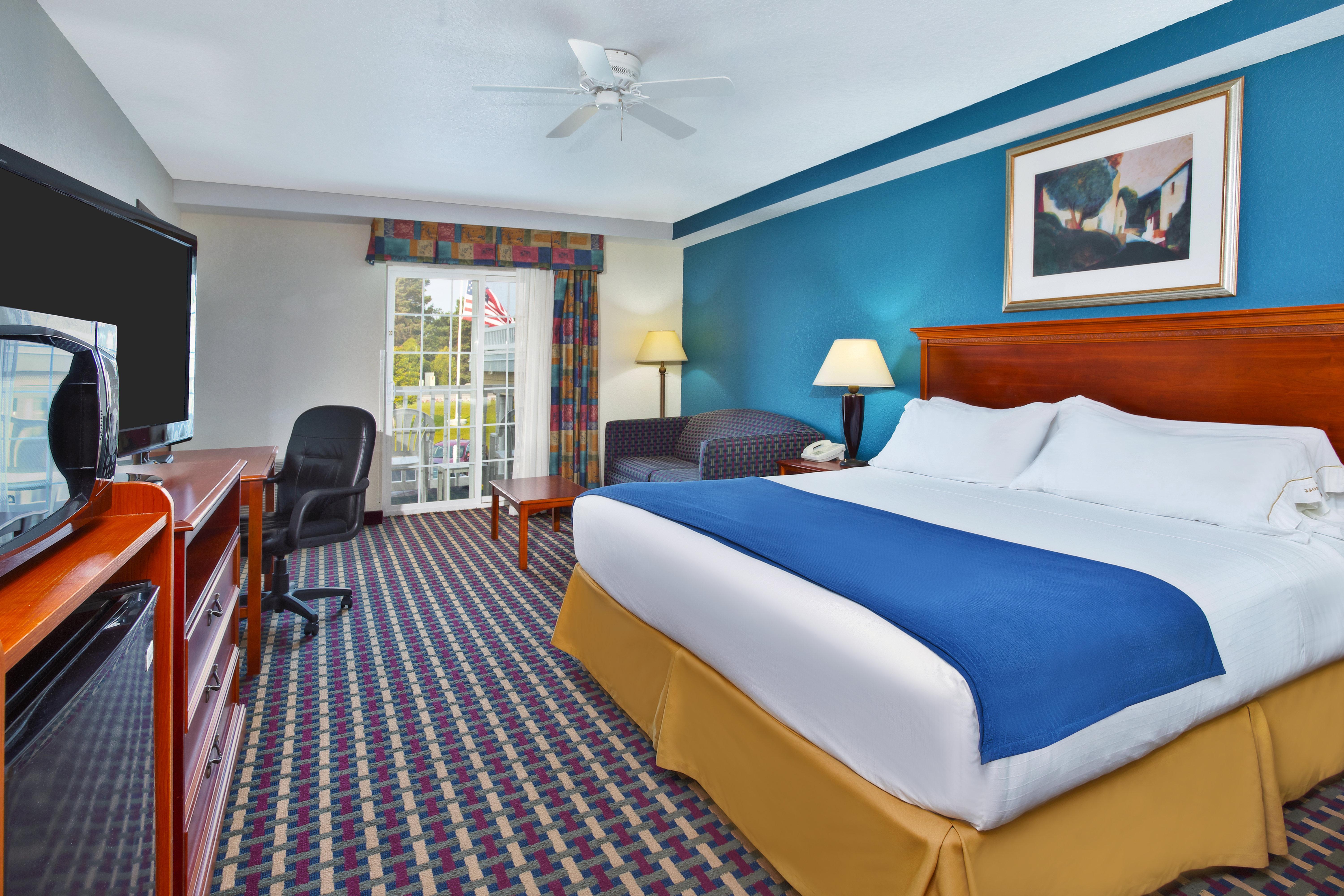 Holiday Inn Express Hotel & Suites Petoskey By Ihg Zewnętrze zdjęcie