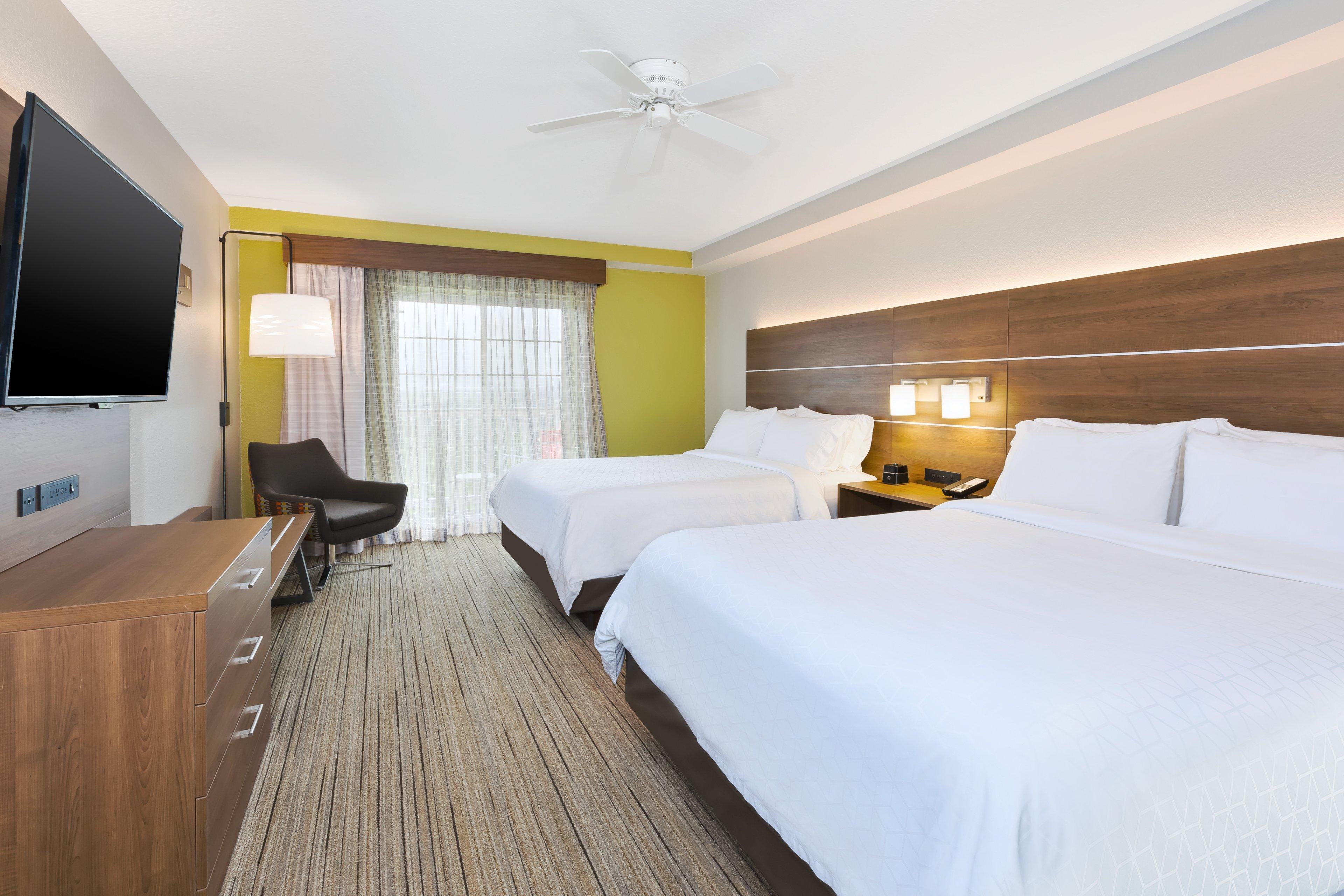 Holiday Inn Express Hotel & Suites Petoskey By Ihg Zewnętrze zdjęcie