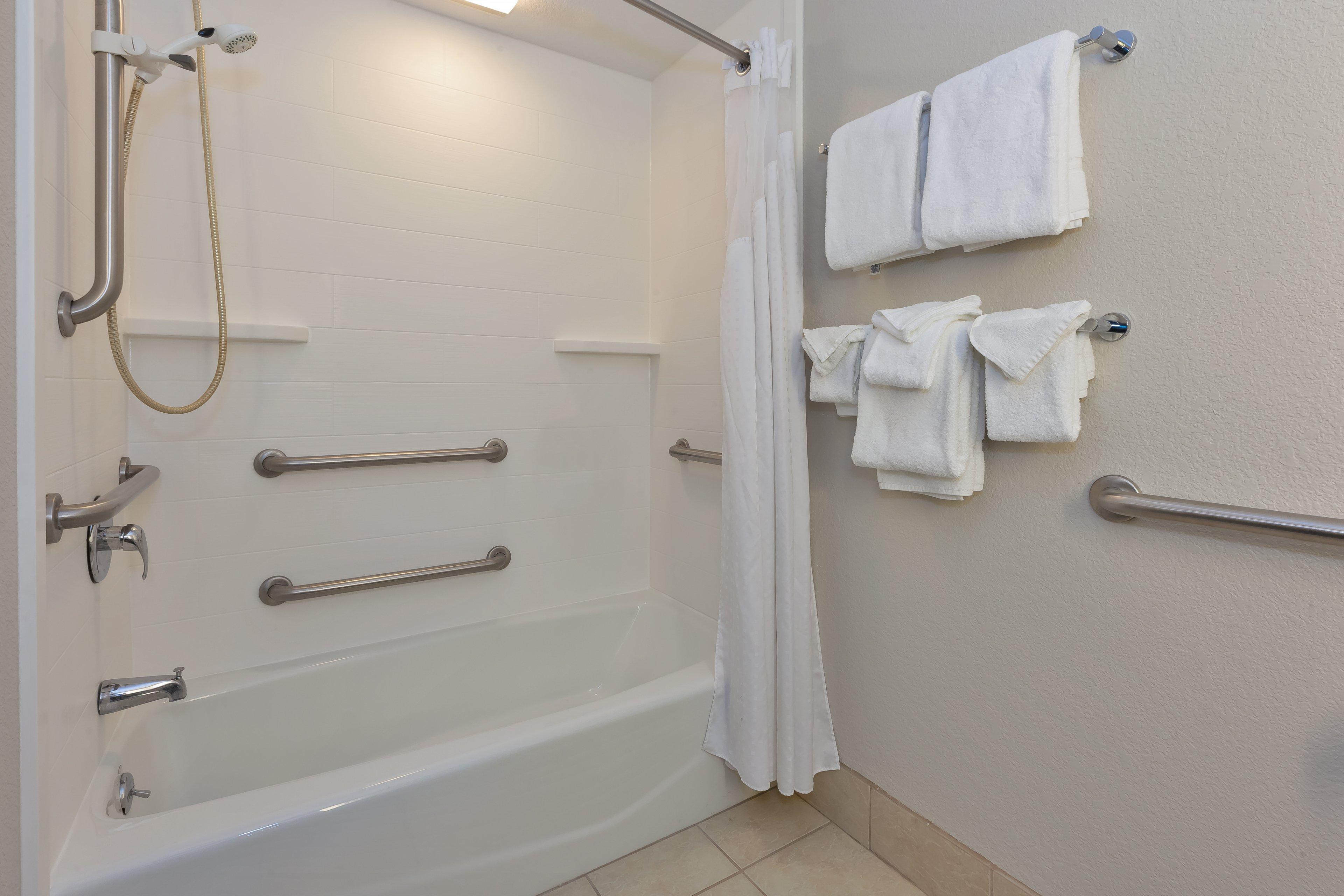 Holiday Inn Express Hotel & Suites Petoskey By Ihg Zewnętrze zdjęcie