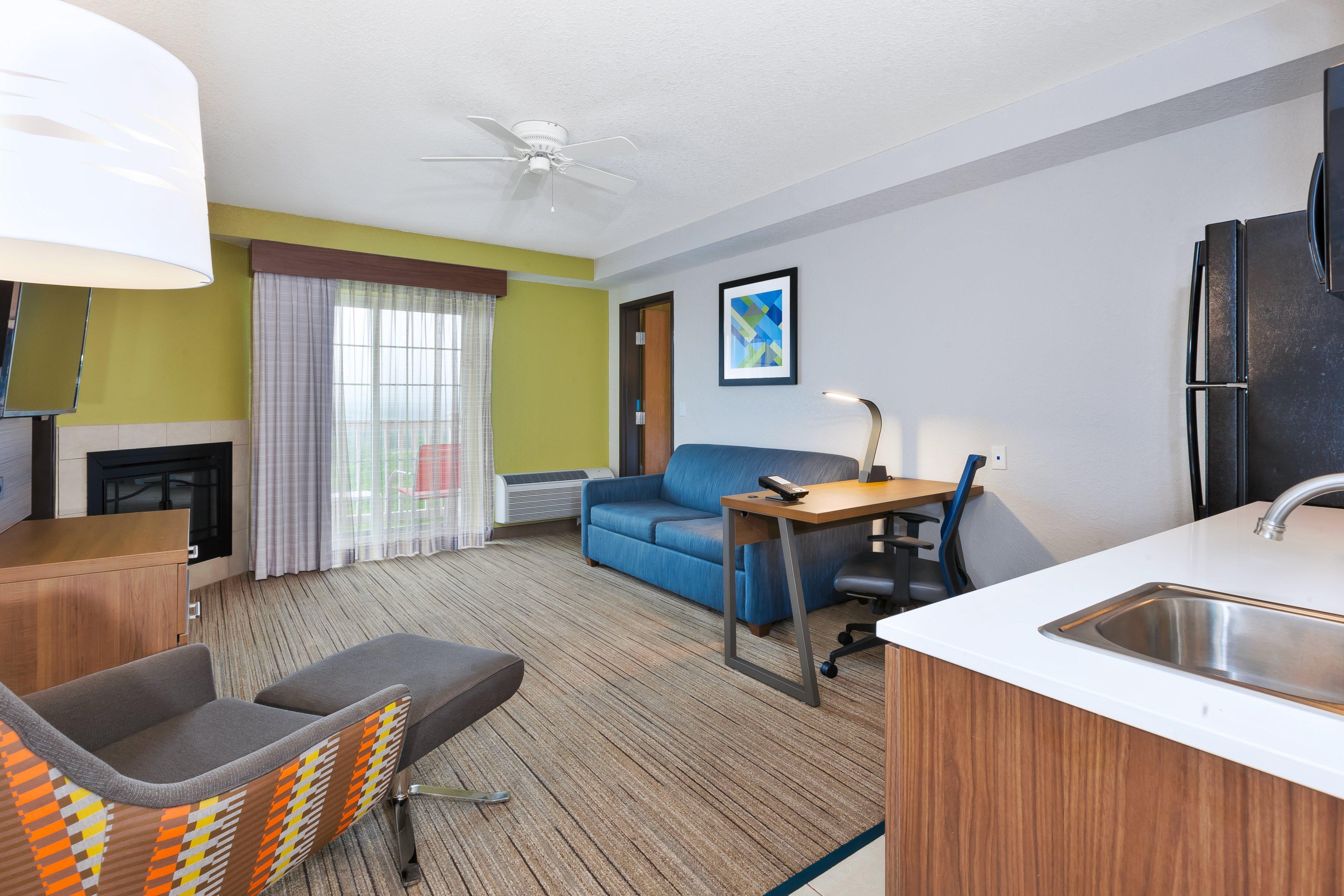 Holiday Inn Express Hotel & Suites Petoskey By Ihg Zewnętrze zdjęcie